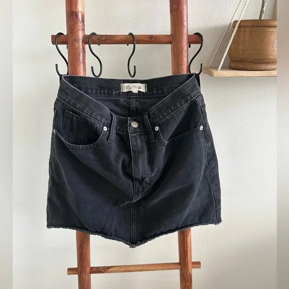 Madewell denim skirt - Picture 1 of 5